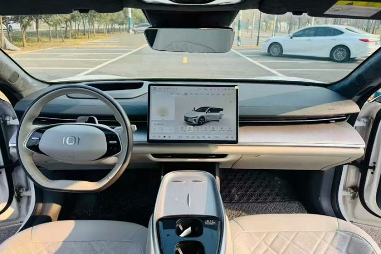 Used  A07 2023 Range-Extended 200 Max
