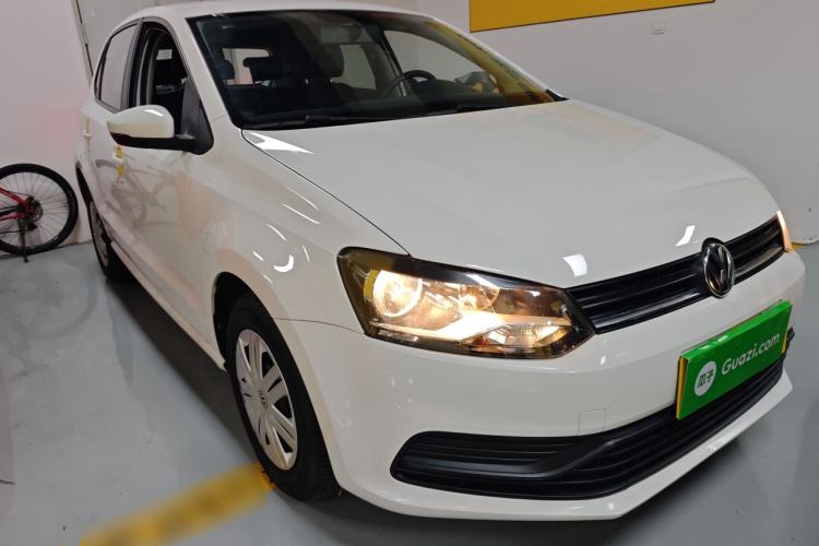 Used Volkswagen Polo 2016 1.4L Manual Fashion Model
