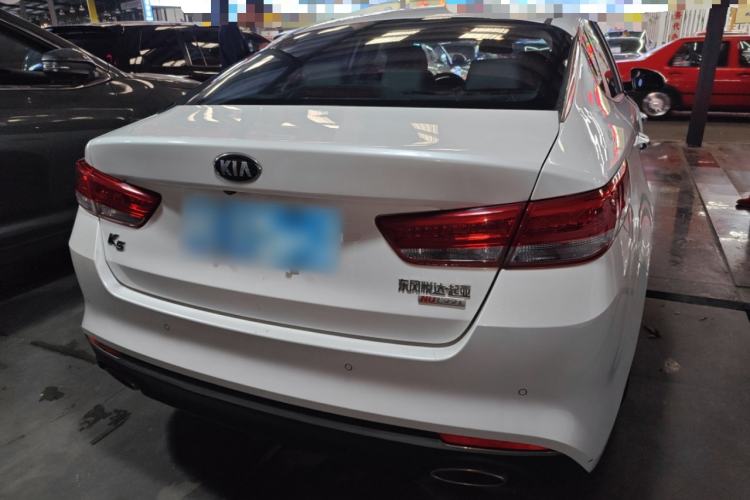 Used Kia K5 2017 2.0L Automatic 15th Anniversary Special Edition LUX
