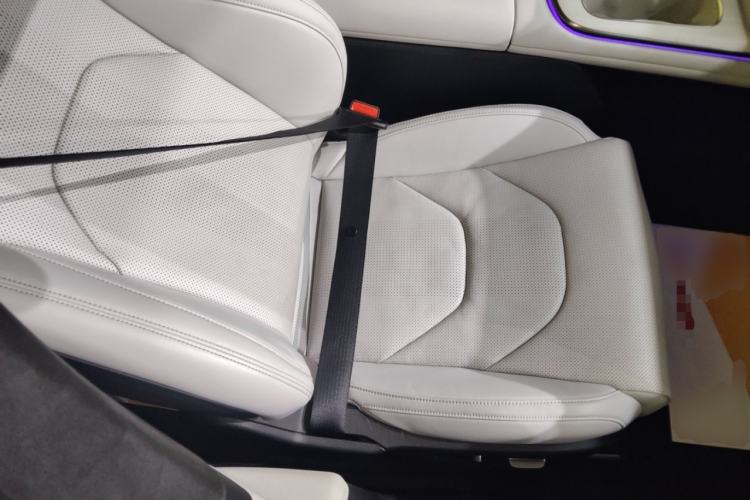 Used  SU7 2024 Four-Wheel Drive Ultra-Long Range Advanced Intelligent Driving Max Edition