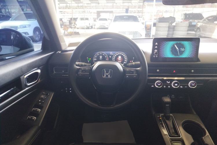 Used Honda Civic 2023 240TURBO CVT Dynamic Edition
