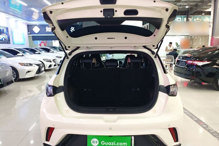 Used BYD Dolphin 2023 420 km Fashion Edition
