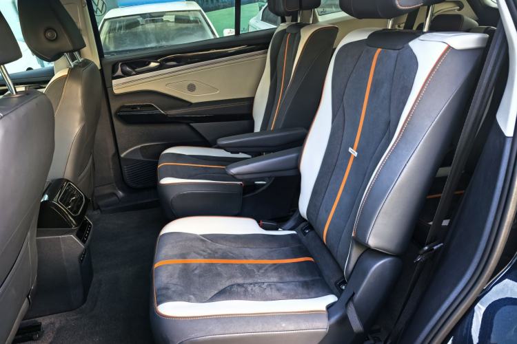 Used Volkswagen ID.6 CROZZ 2022 Long-Range PRO Edition
