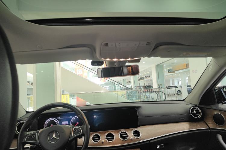 Used Mercedes-Benz E-Class 2018 Facelifted E 300 L Stylish Version
