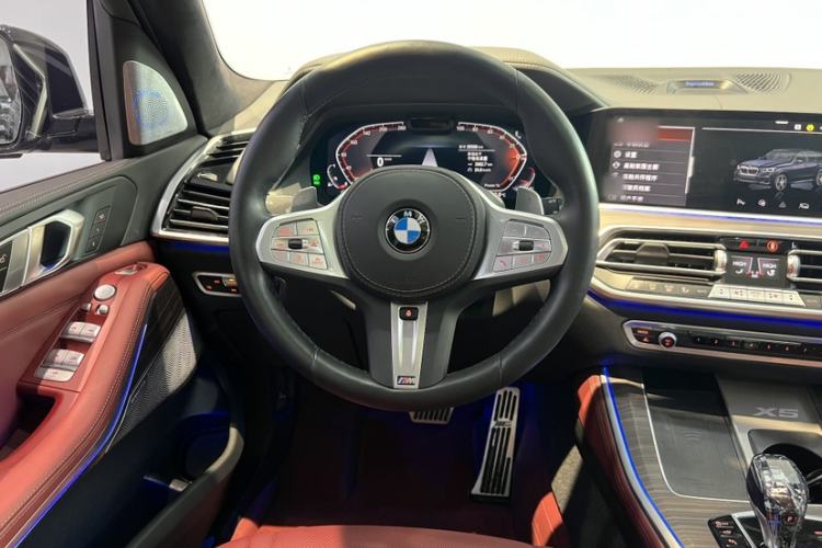 Used BMW X5 2022 Restyled xDrive 40Li Luxury Edition M Sport Package
