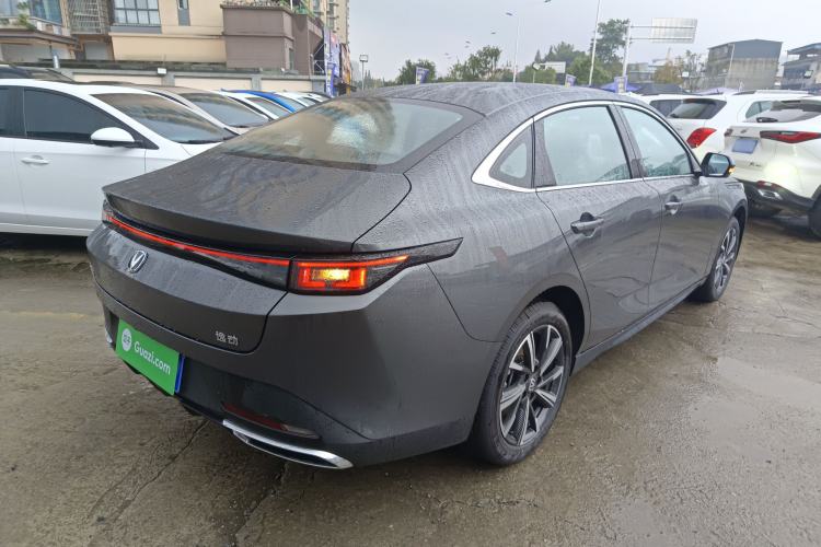 Used Changan Eado 2025 Blue Whale 1.5T 500Bar Prestige Model
