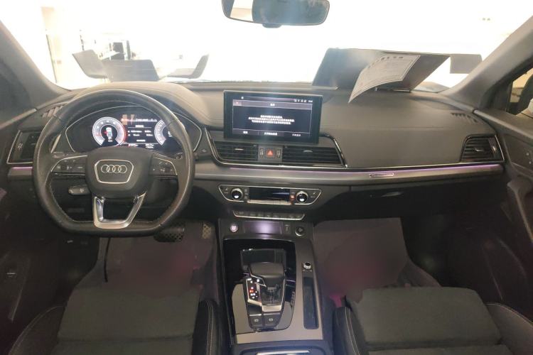 Used Audi Q5L Sportback 2022 40 TFSI Luxury Model
