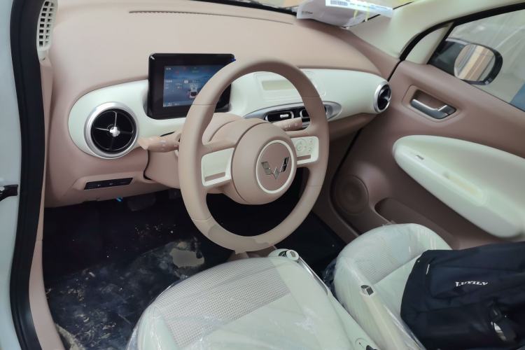 Used Wuling Hongguang MINIEV 2025 Four-Door Version Advanced Edition