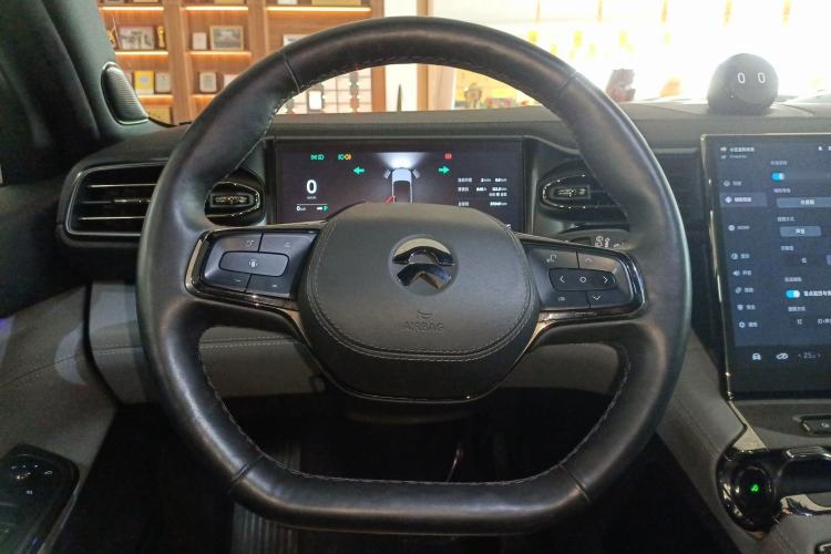 Used Nio ES8 2020 450 km Range 6-Seater Version
