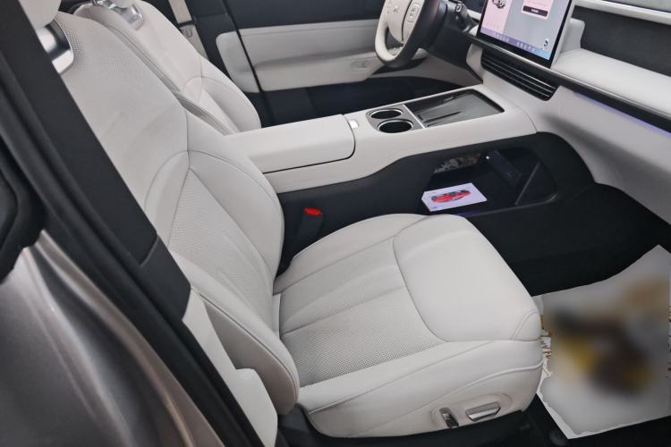 Used XPeng G6 2023 700 Four-Wheel Drive Performance Max