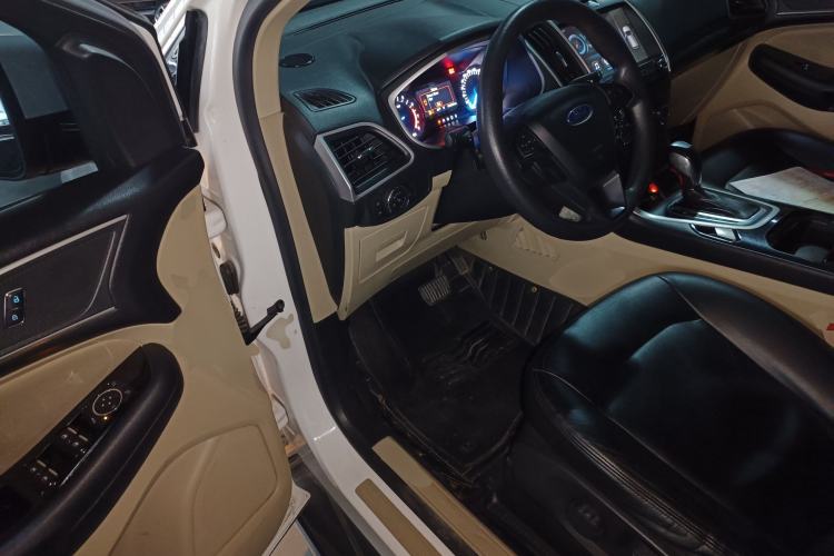 Used Ford Edge 2015 2.0T GTDi Two-Wheel-Drive Elite Edition