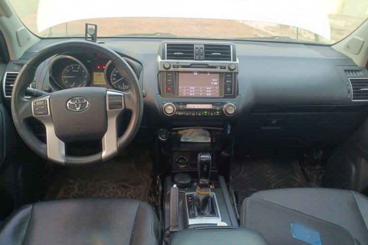 Used Toyota Prado 2016 2.7L Automatic Luxury Edition
