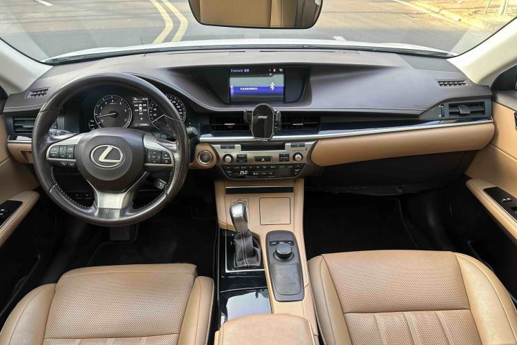 Used Lexus ES 2015 200 Elite Edition