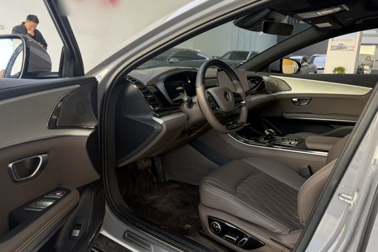 Used BYD Han 2025 DM-i 125KM Elite Model
