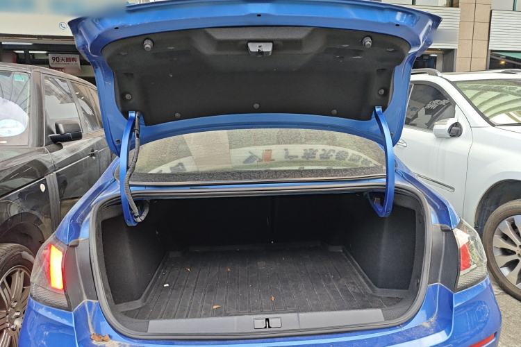 Used Peugeot 408 2019 360THP Automatic Luxury Edition China VI Standard
