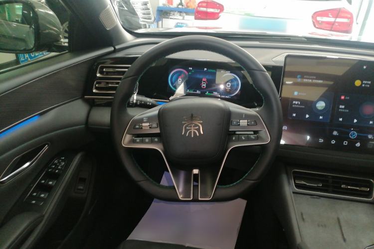 Used BYD Qin L 2024 DM-i 120KM Excellence Model
