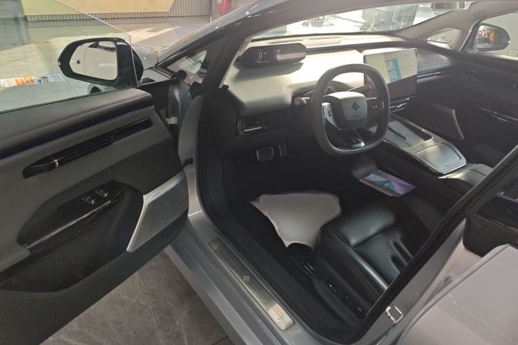 Used  GT 2023 600 Rear-Drive Charging & Swapping Version
