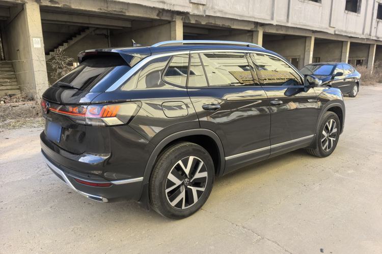 Used Volkswagen Tayron 2023 280TSI Two-Wheel-Drive Luxury Plus Advanced Version
