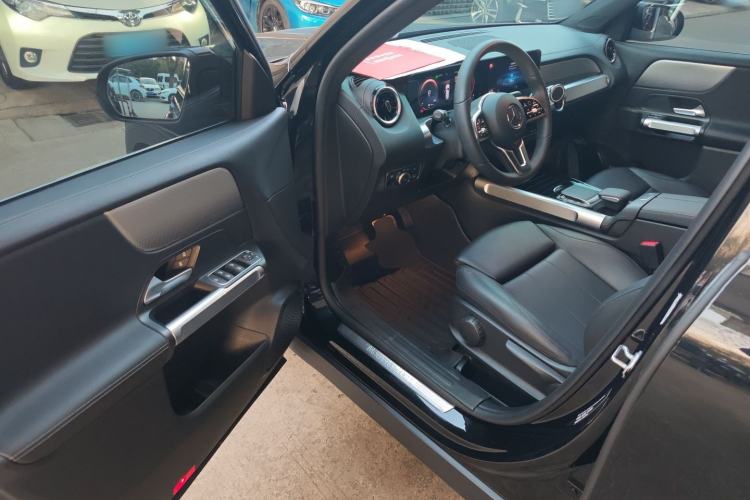 Used Mercedes-Benz GLB 2022 Second Facelift GLB 200 Fashion Edition
