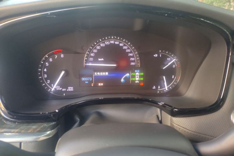 Used Cadillac XT5 2016 25T Luxury Model
