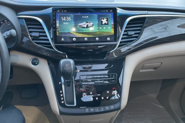 Used Buick GL8 2018 ES 28T Flagship Model China VI Standard
