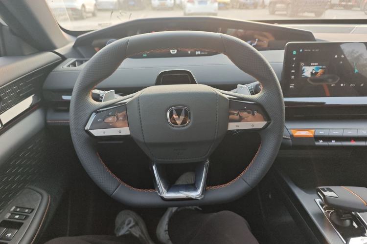 Used Changan UNI-V 2024 1.5T Prestige Edition
