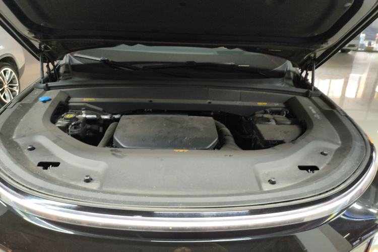 Used Li Auto L8 2024 PRO Model
