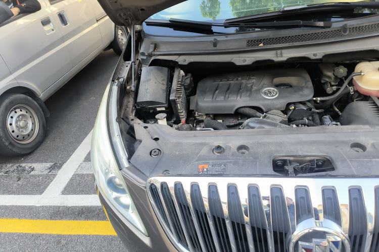 Used Buick GL8 2013 2.4L LT Luxury Business Executive Edition