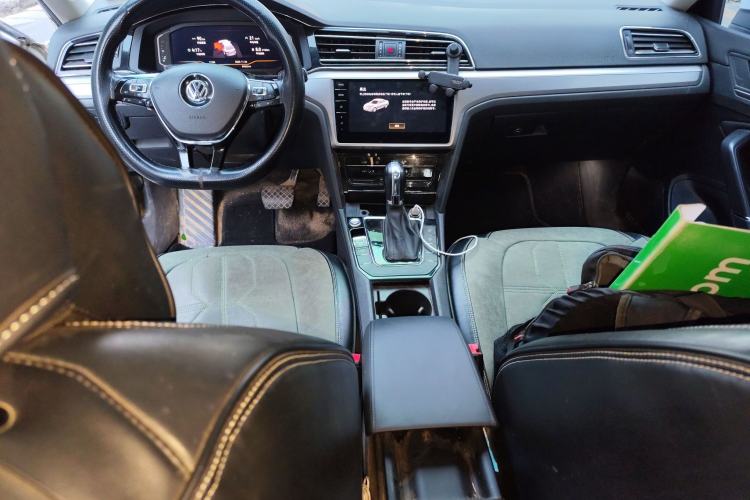 Used Volkswagen Lamando 2021 280TSI DSG Comfort Edition
