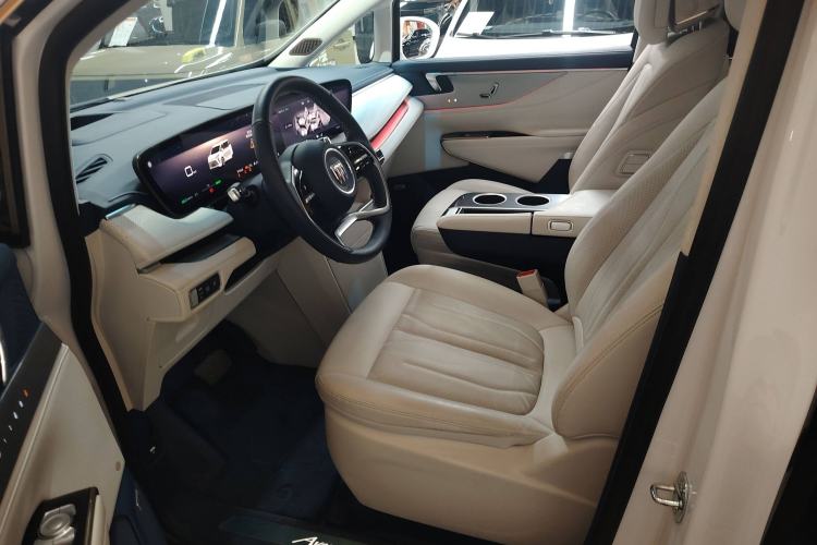 Used Buick GL8 New Energy 2024 Lu Zun Luxury Edition 7-Seater
