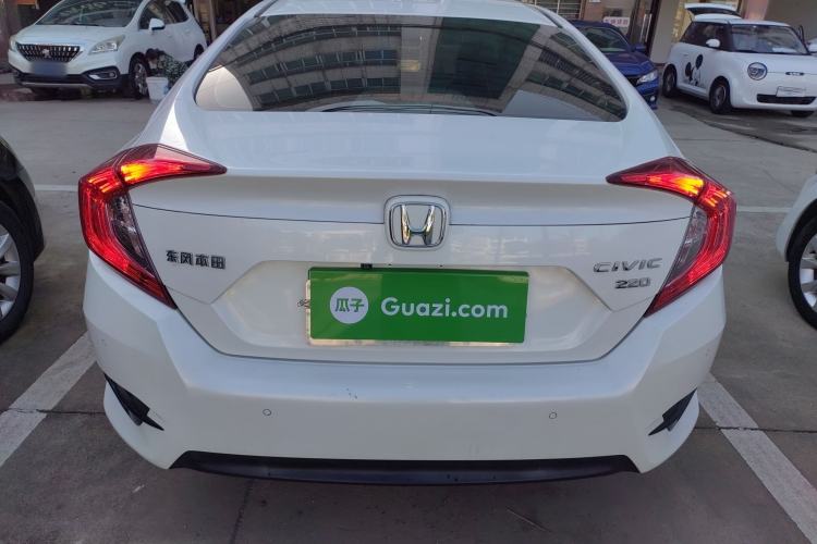 Used Honda Civic 2016 220TURBO CVT Luxury Edition
