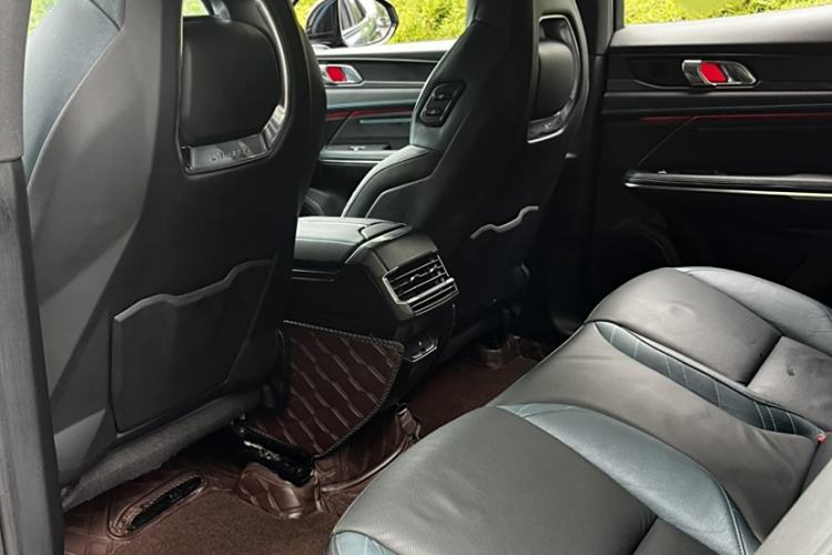 Used Lynk & Co 05 2020 2.0TD Two-Wheel Drive Shine Halo