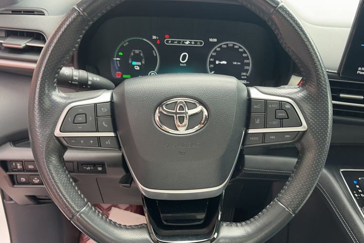 Used Toyota Sienna 2021 2.5L Hybrid Ultimate Edition
