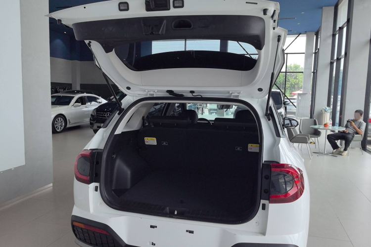 Used Hyundai ix35 2023 Musso 2.0L Prestige LUX Edition
