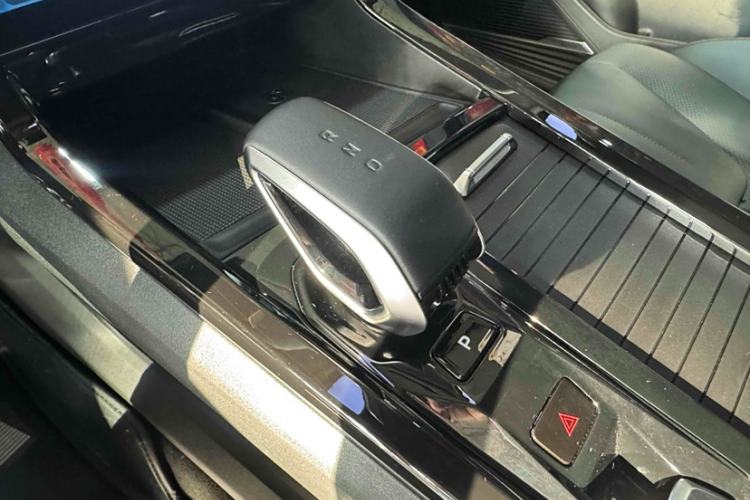 Used Geely Auto Emgrand X7 Sport 2024 1.5TD Prestige Edition
