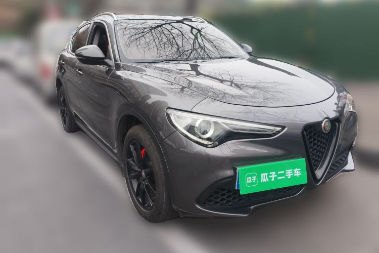 Used Alfa Romeo Stelvio 2017 2.0T 280HP Luxury Edition
