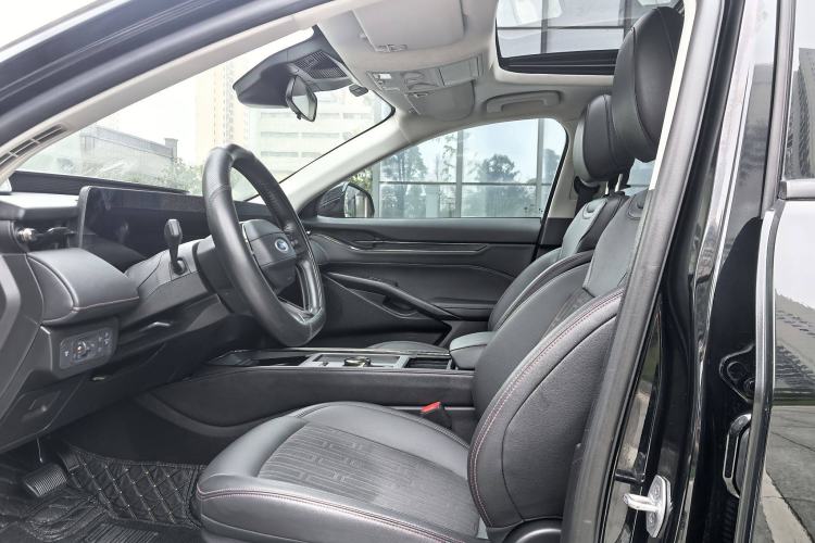 Used Ford Mondeo 2023 EcoBoost 180 Luxury Model
