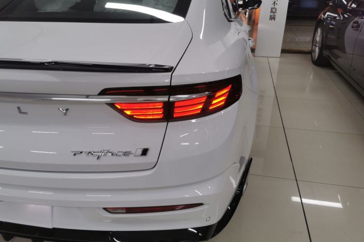 Used Geely Auto Preface 2025 Dongfang Yao 1.5TD Kunlun Edition
