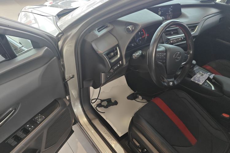 Used Lexus UX 2020 260h F SPORT All-Wheel-Drive Version
