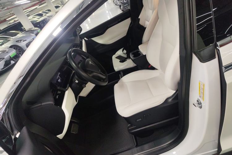 Used Tesla Model X 2019 Long-Range Version
