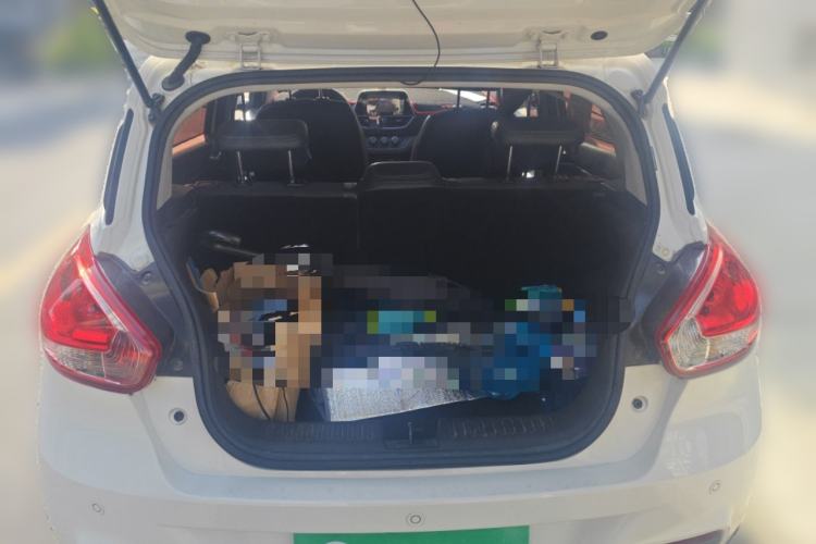 Used Baojun 310 2017 1.5L Automatic Fashion Model
