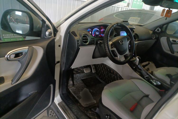 Used Luxgen Great 7 SUV 2014 2.2T Two-Wheel-Drive Smart Version