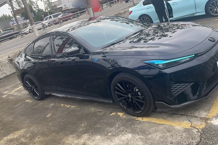 Used Changan UNI-V 2024 1.5T Prestige Sport Edition