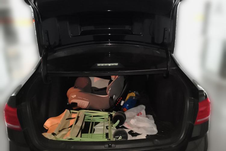 Used Volkswagen Lavida 2015 1.6L Automatic Fashion Edition