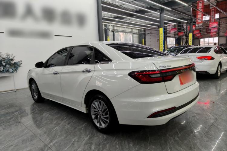 Used Venucia D60 2021 PLUS 1.6L XL CVT Yue Ling Edition
