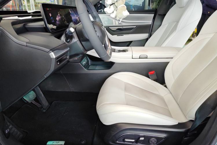 Used XPeng P7 2023 P7i 702 Pro