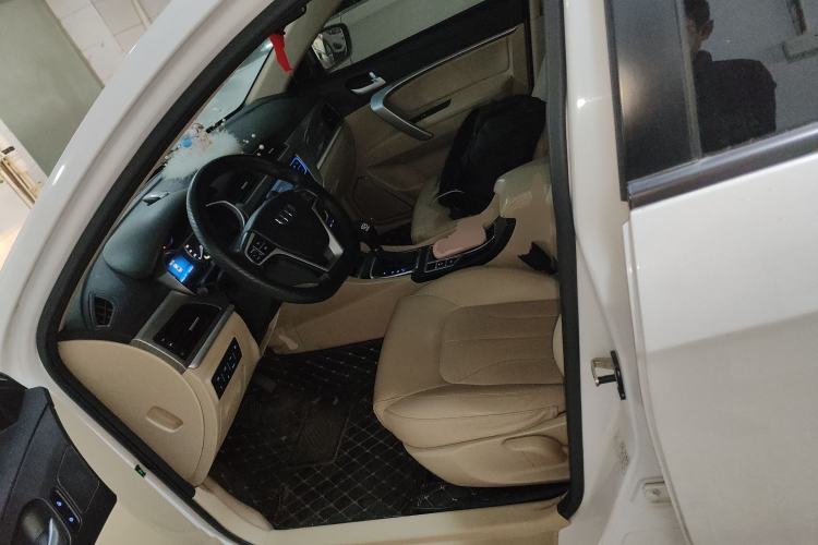 Used Geely Auto Emgrand 2017 Sedan Million Edition 1.5L CVT Luxury Model
