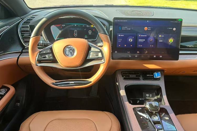 Used BYD Han 2022 DM-i 121KM Luxury Model
