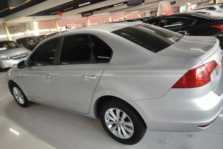 Used Volkswagen Bora 2017 1.6L Automatic Fashion Model
