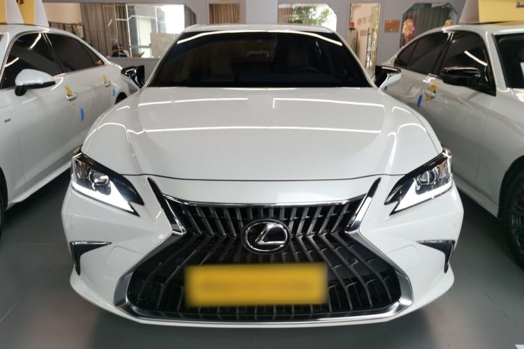 Used Lexus ES 2021 200 Excellence Edition